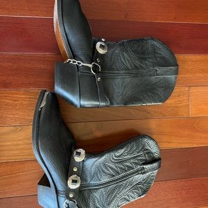 durango cowgirl boots